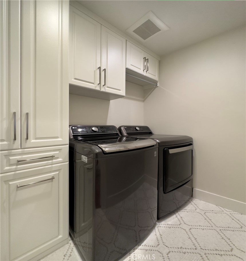 33821 Via Capri Avenue Dana Point, CA 92629 - Photo 15 of 42 INSIDE NEW LAUNDRY ROOM