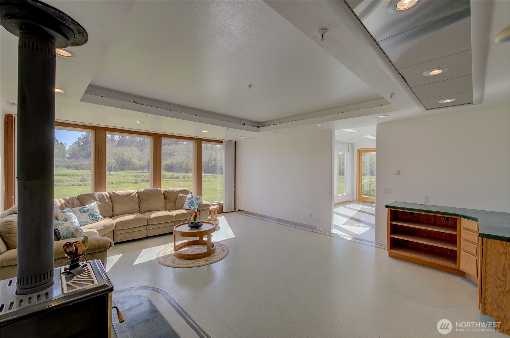 6804 Chatham Way Ilwaco, WA 98624 - Photo 11 of 40