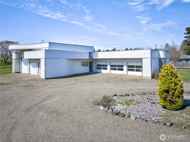 $895,000 | 6804 Chatham Way, Ilwaco, WA 98624