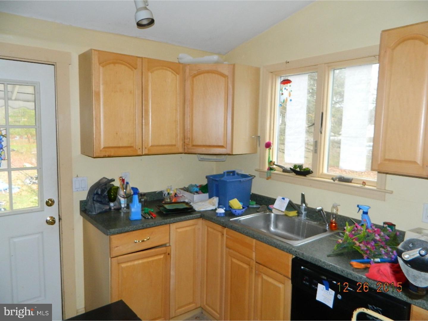 938 Alexander Road West Windsor, NJ 08550 - Photo 5 of 9 Kitchen