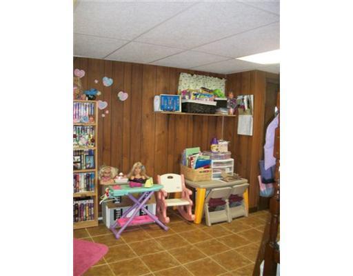 196 Hankerson Road Augusta, ME 04330 - Photo 6 of 15 Bedroom. #3