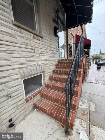 $1,850 | 1008 Stiles Street, Baltimore, MD 21202