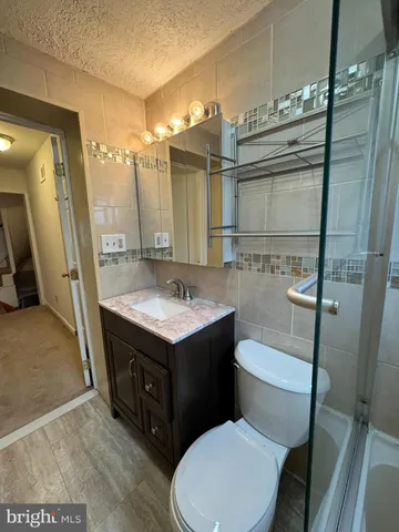 $1,850 | 1008 Stiles Street, Baltimore, MD 21202