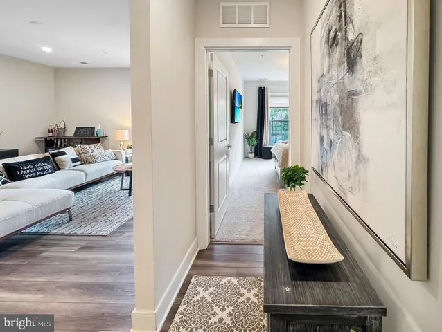 $3,700 | 102 St Ives National Harbor, Unit 204, Oxon Hill, MD 20745