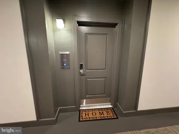 $3,700 | 102 St Ives National Harbor, Unit 204, Oxon Hill, MD 20745