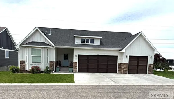 $569,999 | 3112 South Chartwell Garden, Ammon, ID 83406