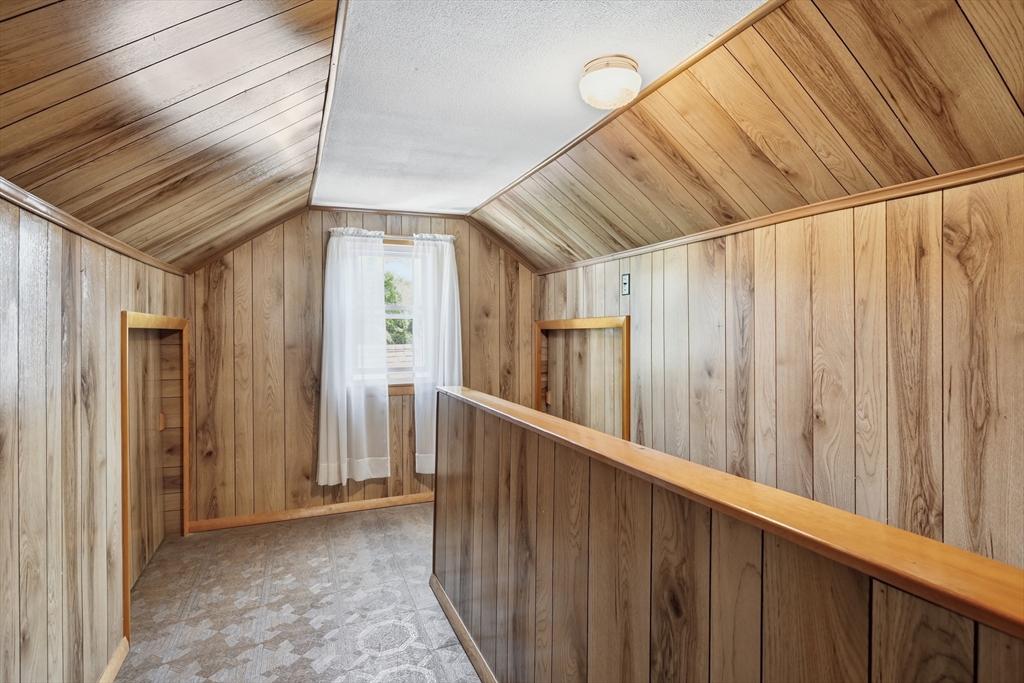 315 Porter Road East Longmeadow, MA 01028 - Photo 25 of 39