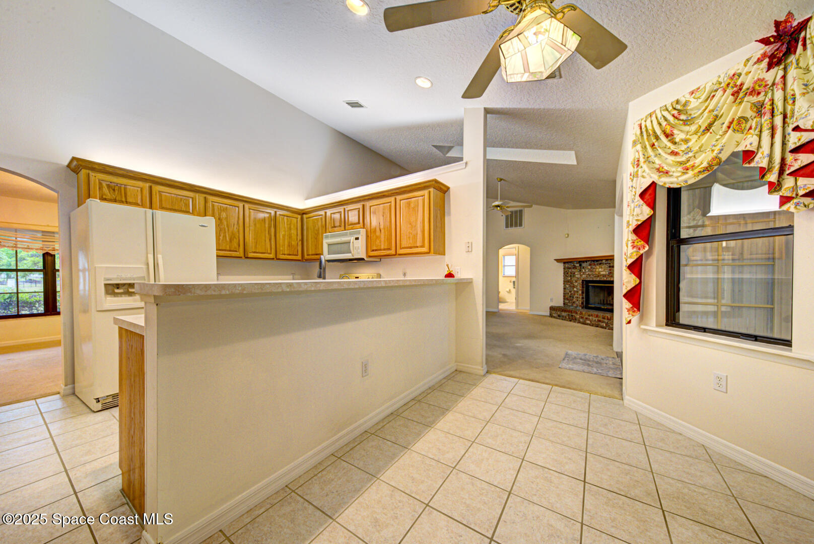3105 Diamond Road Titusville, FL 32796 - Photo 32 of 81 breakfast nook & kitchen