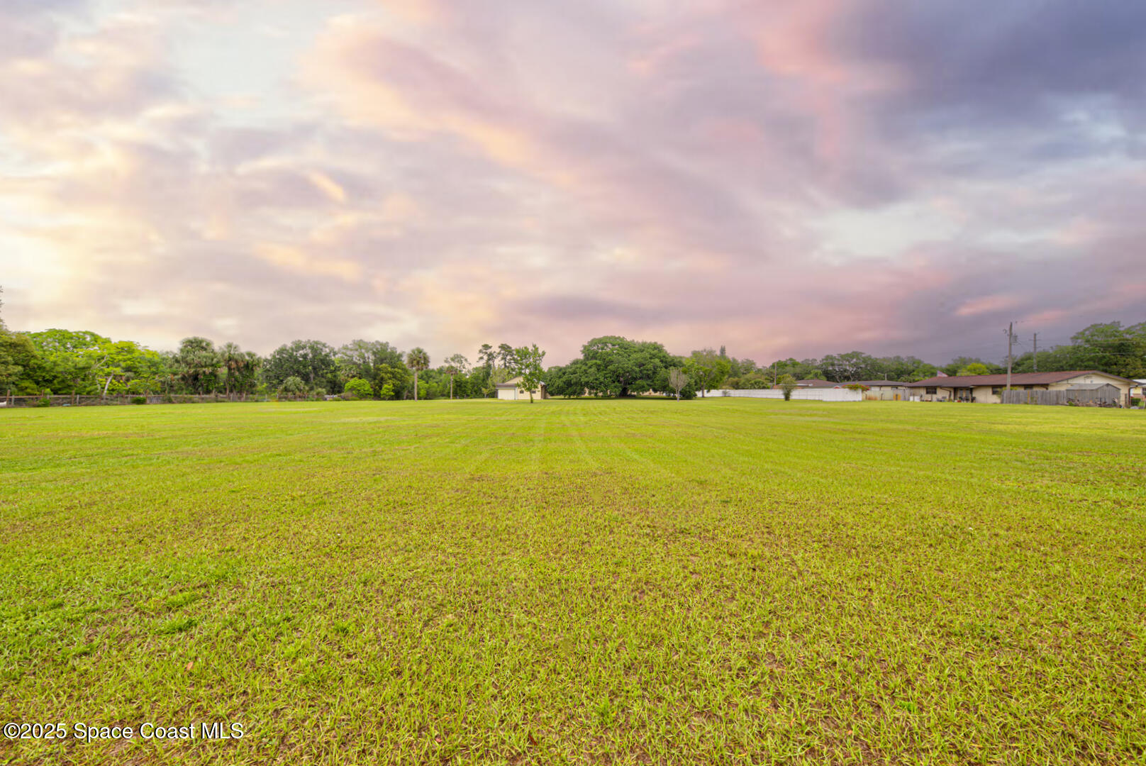 3105 Diamond Road Titusville, FL 32796 - Photo 68 of 81 a view of an ocean and a city