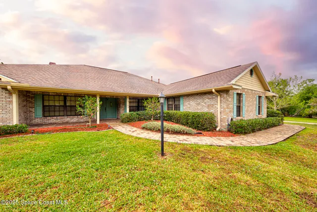 $899,000 | 3105 Diamond Road, Titusville, FL 32796