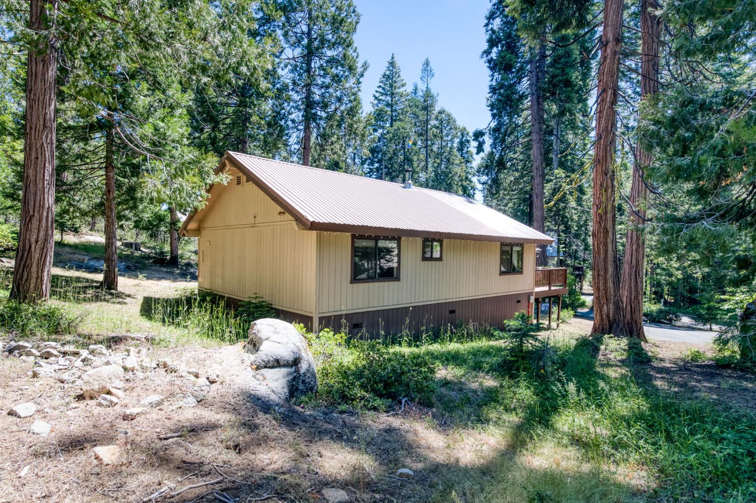 41962 Saddleback Road Shaver Lake, CA 93664 - Photo 6 of 30