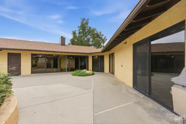 $599,999 | Undisclosed Address, Springville, CA 93265