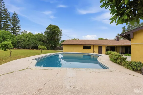 $599,999 | Undisclosed Address, Springville, CA 93265