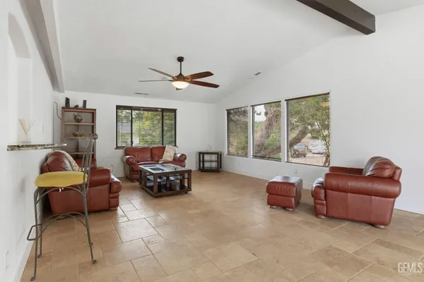 $599,999 | Undisclosed Address, Springville, CA 93265