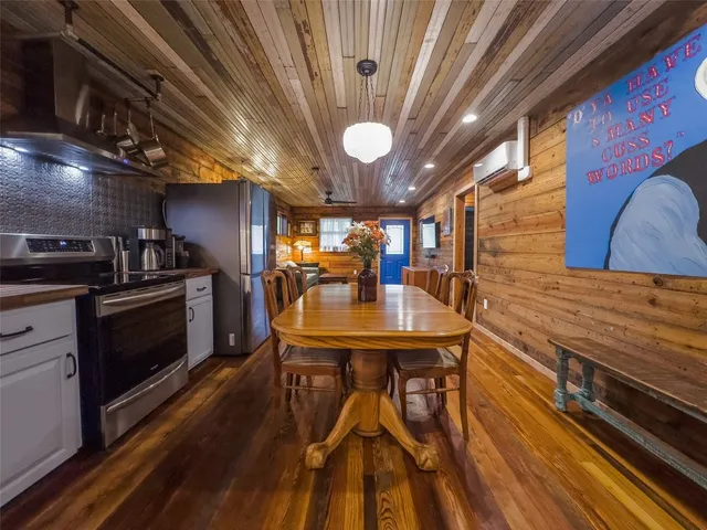 $615,000 | 1148 Gunter Street, Austin, TX 78721