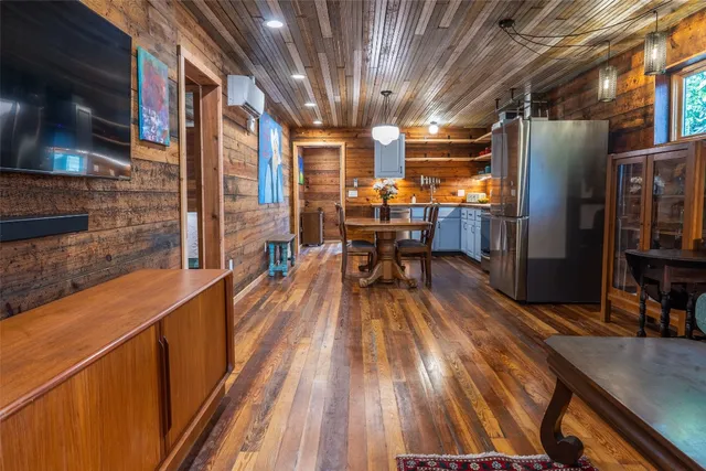 $615,000 | 1148 Gunter Street, Austin, TX 78721