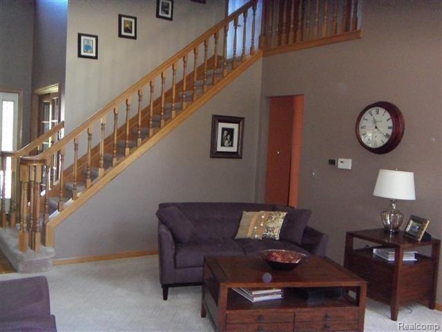 8112 Lee Road Brighton, MI 48116 - Photo 5 of 30 Great room-open.JPG