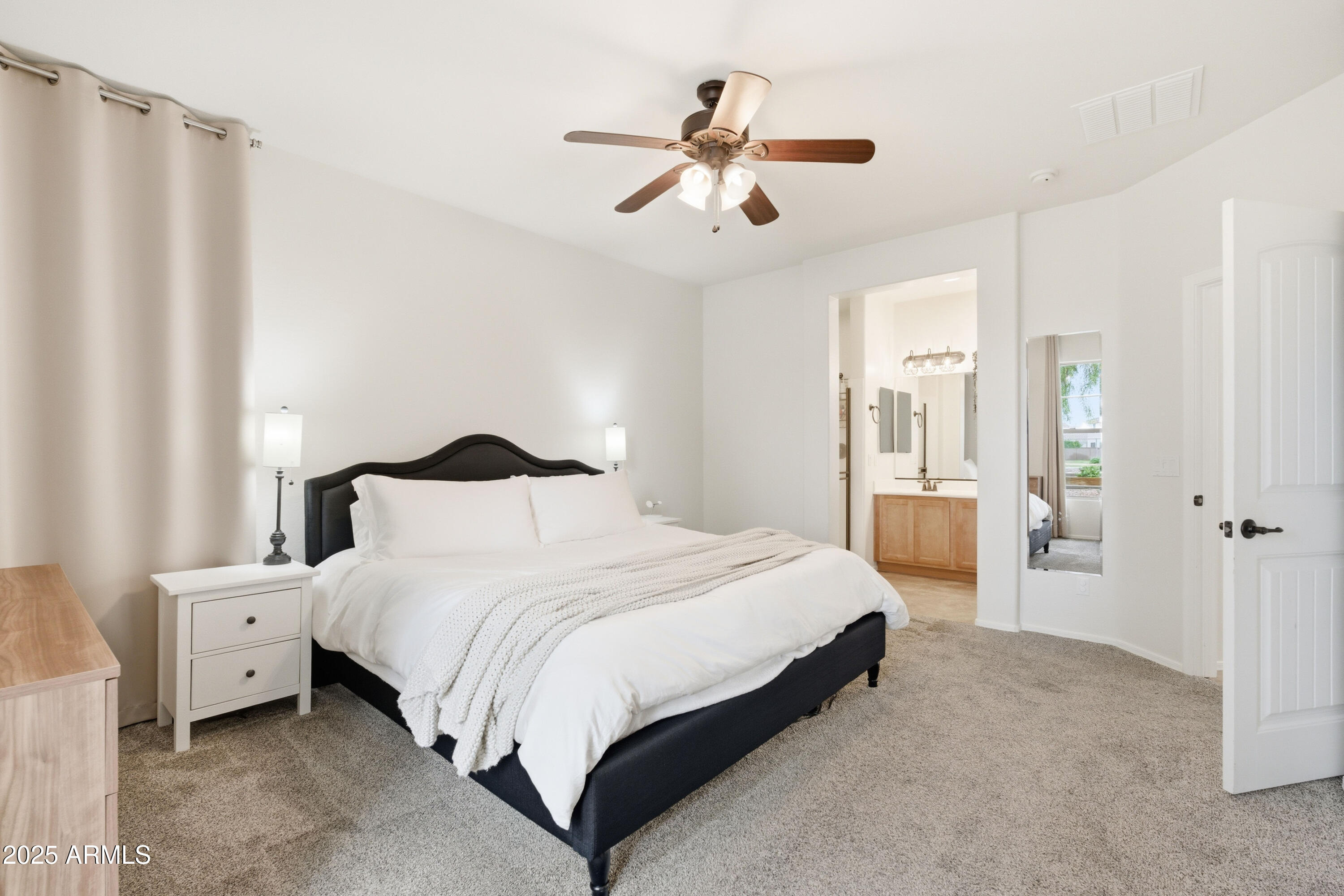 4495 East Woodside Way Gilbert, AZ 85297 - Photo 28 of 80 3b