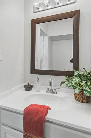 $2,250 | 718 Argone Court, Euless, TX 76039