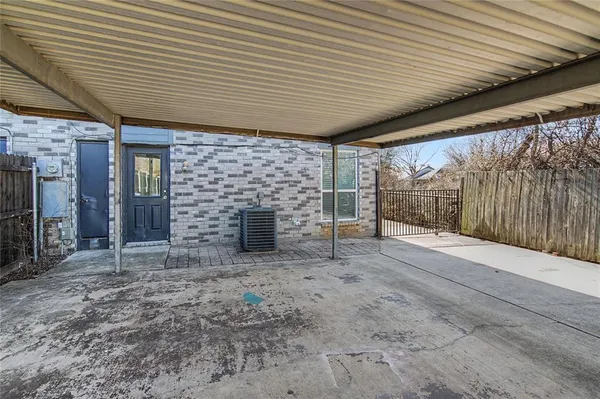 $2,250 | 718 Argone Court, Euless, TX 76039