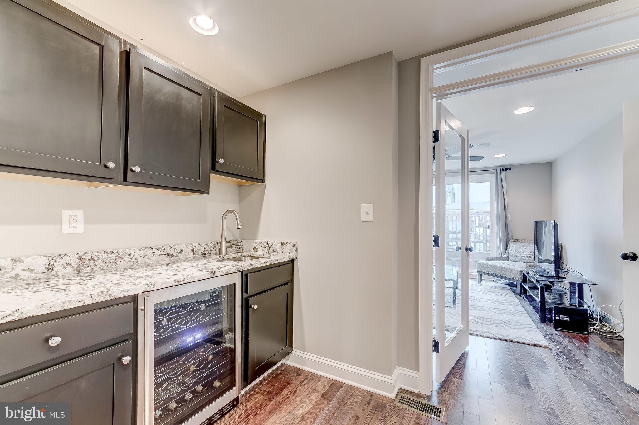 1136 Riverside Avenue Baltimore, MD 21230 - Photo 17 of 41