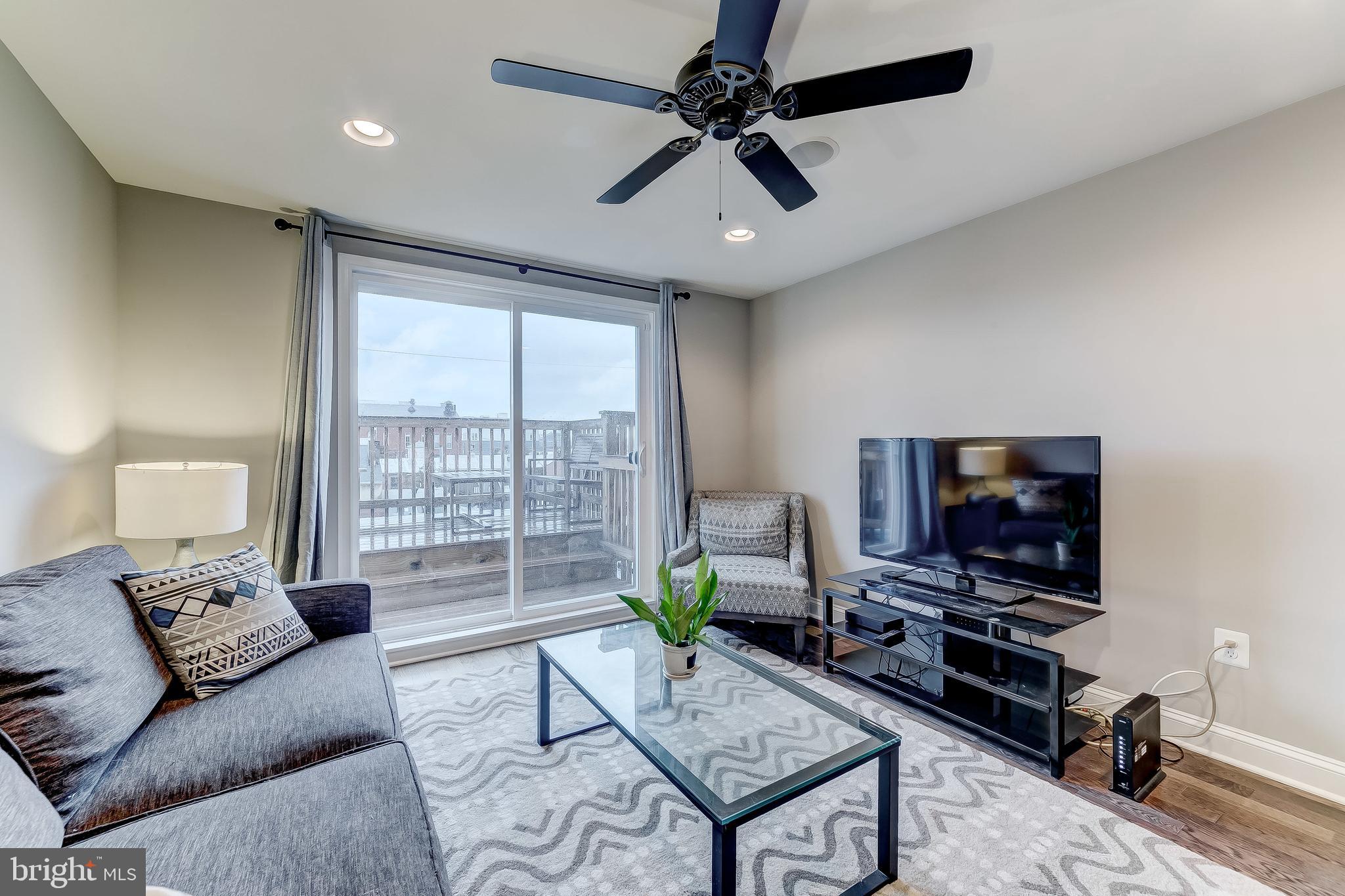 1136 Riverside Avenue Baltimore, MD 21230 - Photo 20 of 41