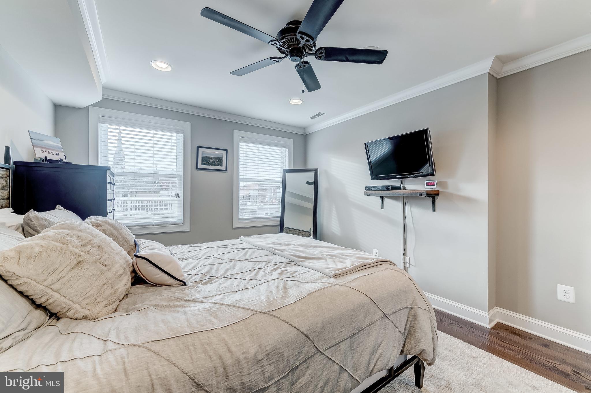 1136 Riverside Avenue Baltimore, MD 21230 - Photo 30 of 41