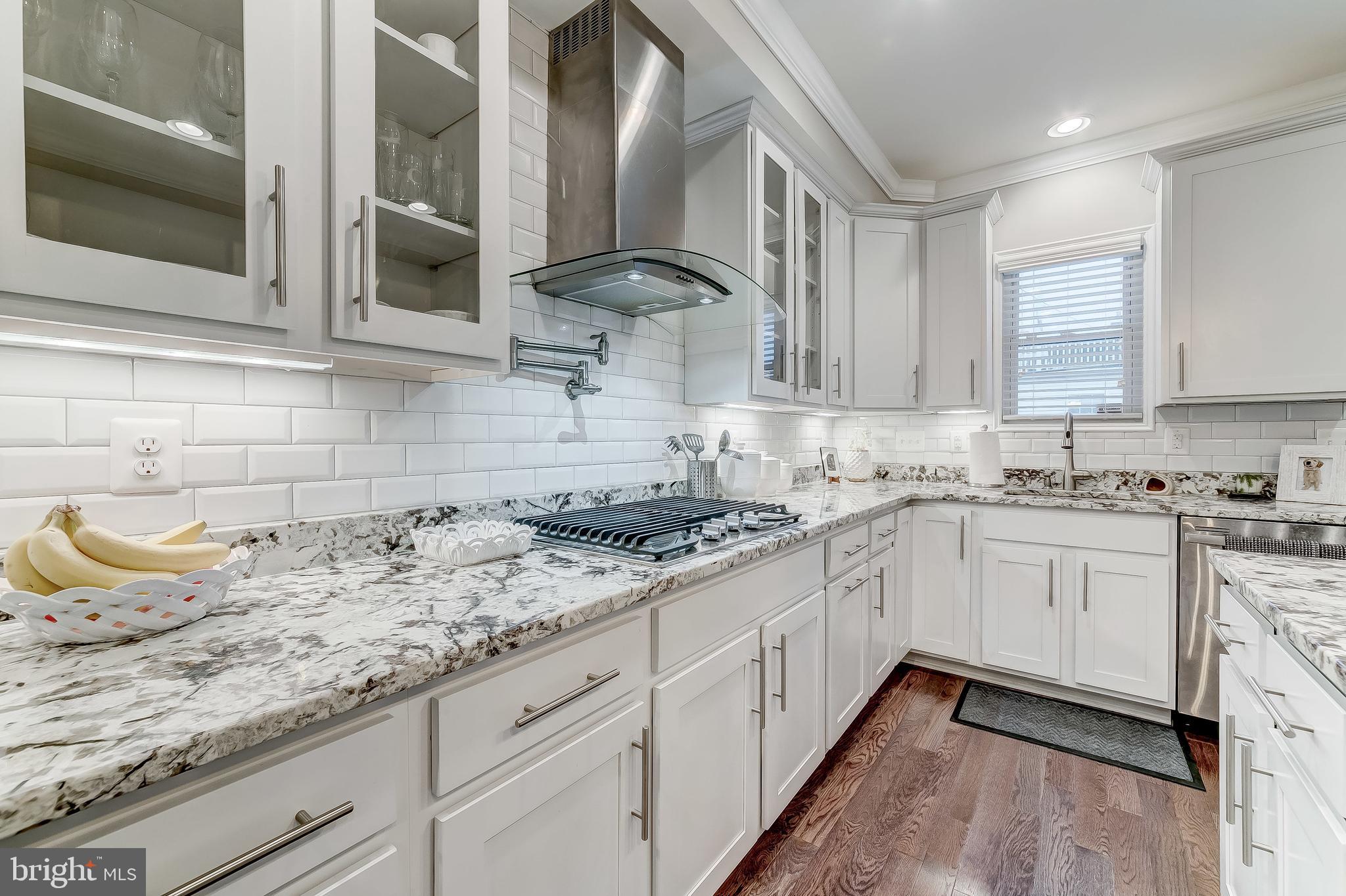1136 Riverside Avenue Baltimore, MD 21230 - Photo 10 of 41
