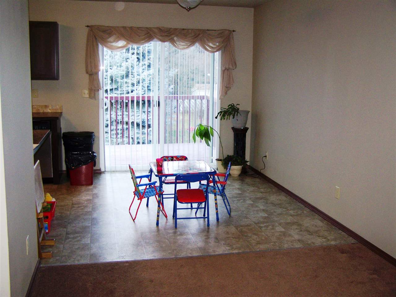 9806 Springfield Lane Spokane Valley, WA 99206 - Photo 5 of 17