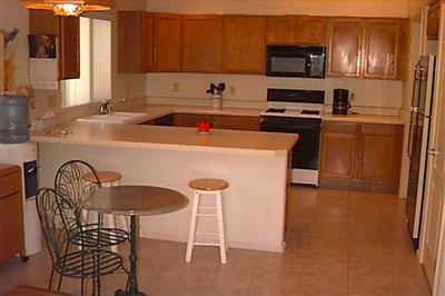 392 West Silvertip Road Tucson, AZ 85737 - Photo 6 of 9