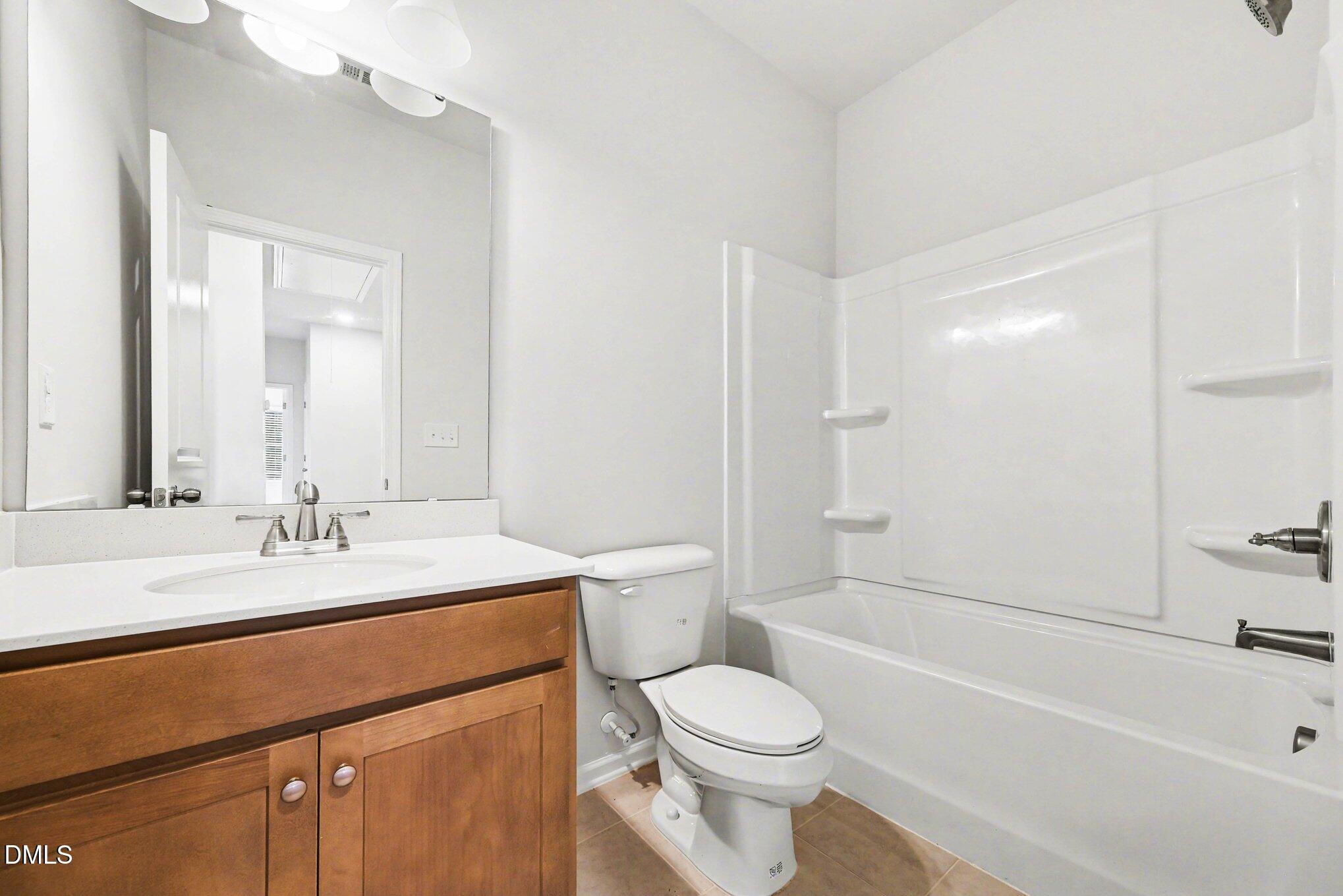 730 Orch Vista Circle Raleigh, NC 27606 - Photo 14 of 28 008_file_3937