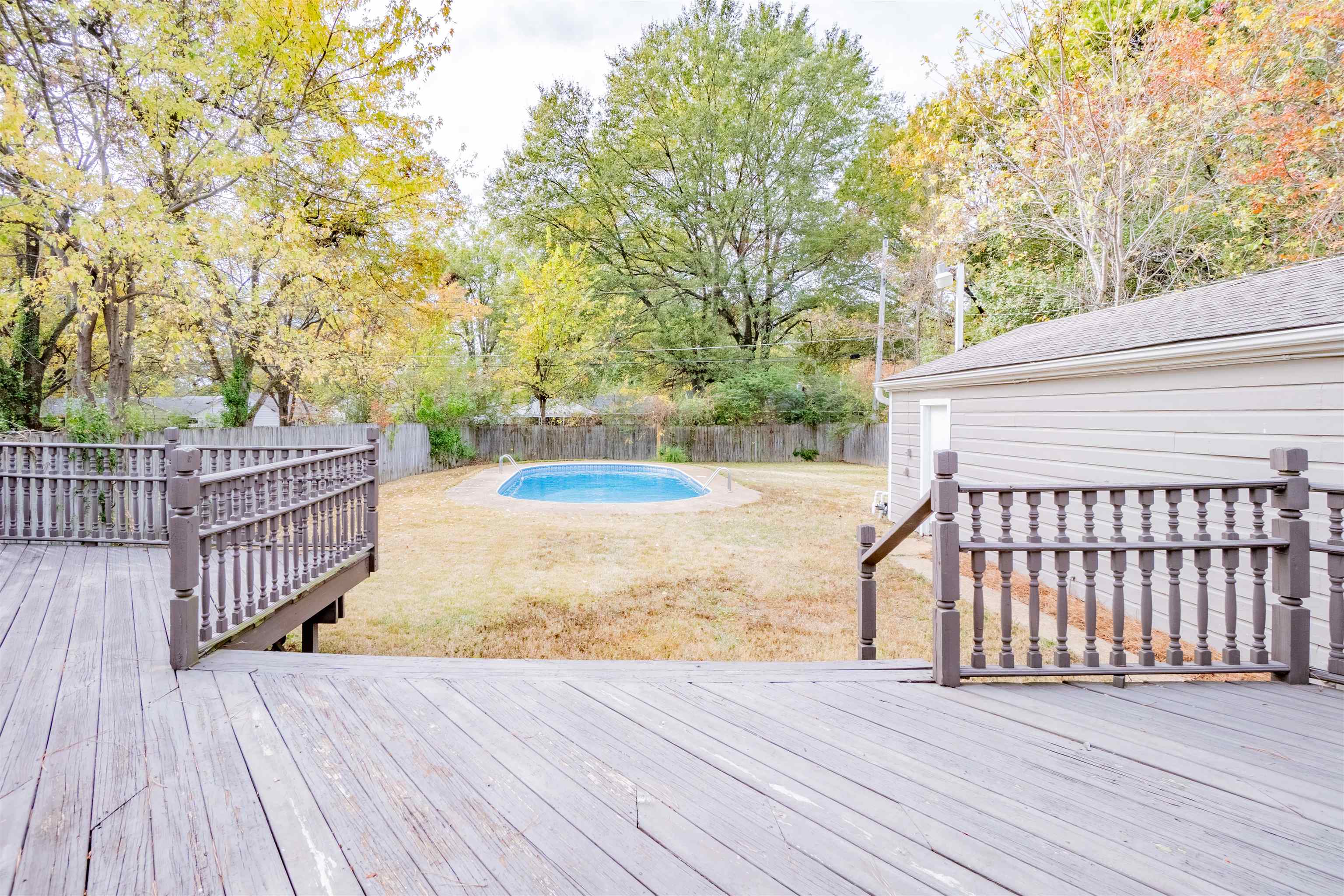 1349 Colonial Road Memphis, TN 38117 - Photo 22 of 29 swimming pool view
