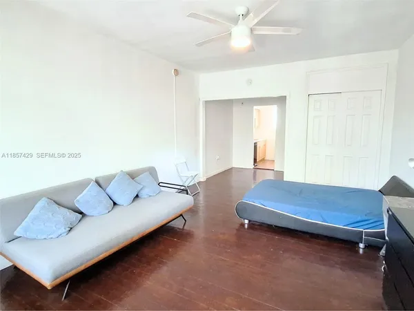 $1,500 | 1770 Meridian Avenue, Unit 213, Miami Beach, FL 33139