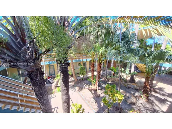$1,500 | 1770 Meridian Avenue, Unit 213, Miami Beach, FL 33139