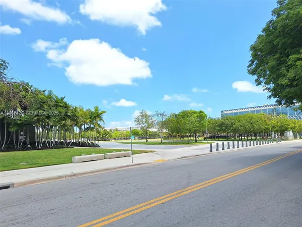 $1,500 | 1770 Meridian Avenue, Unit 213, Miami Beach, FL 33139