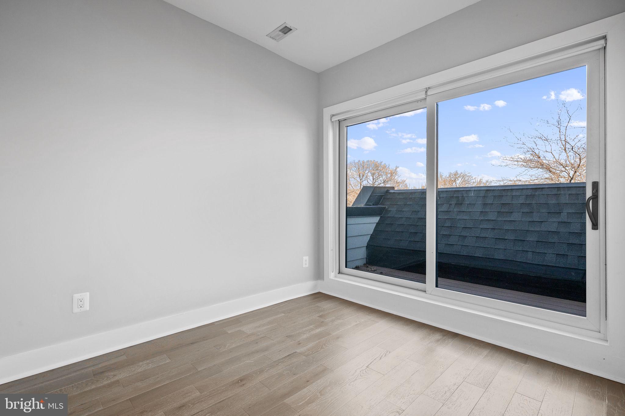 1105 Queen Street Northeast, Unit 4 Washington, DC 20002 - Photo 26 of 44