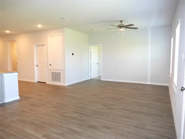 $1,700 | 16839 Bristle Cone Way, Conroe, TX 77302