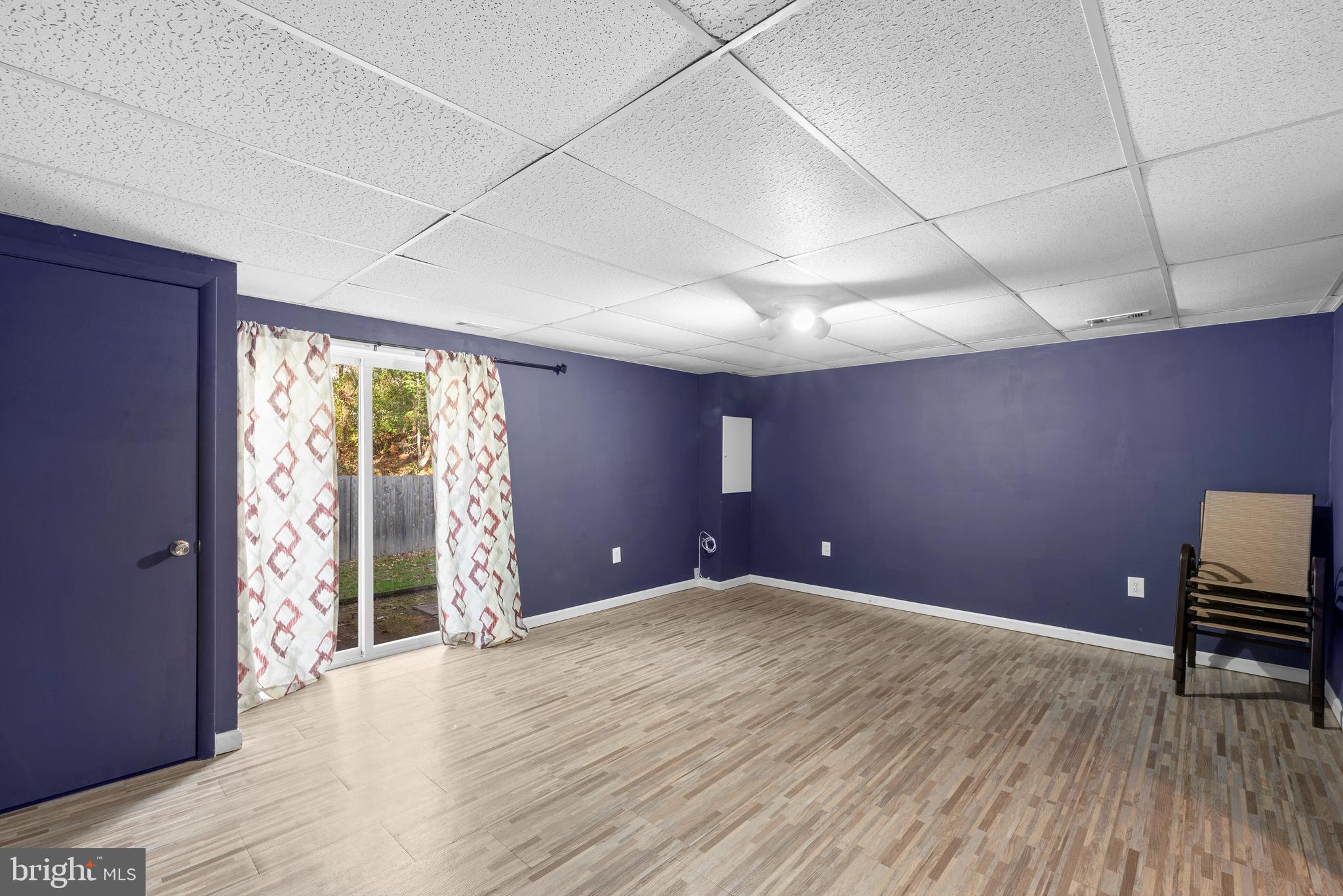 8490 Snowden Oaks Place Laurel, MD 20708 - Photo 21 of 28 Family Room