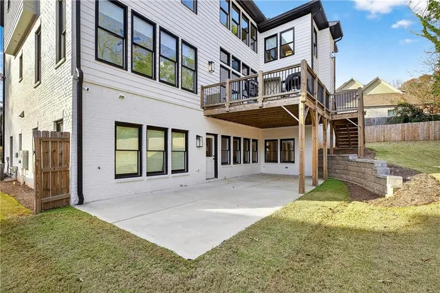 $2,100,000 | 2994 Octavia Circle, Marietta, GA 30062