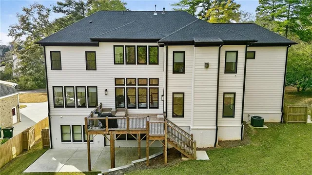 $2,100,000 | 2994 Octavia Circle, Marietta, GA 30062