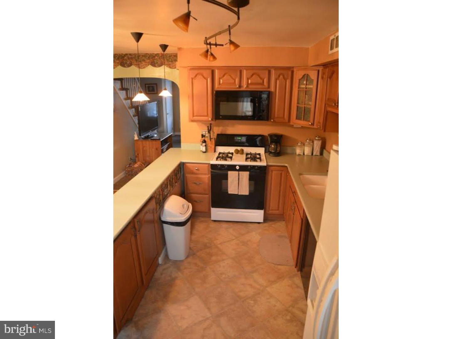 9082 Wesleyan Road Philadelphia, PA 19136 - Photo 10 of 24 Gallery Image 10
