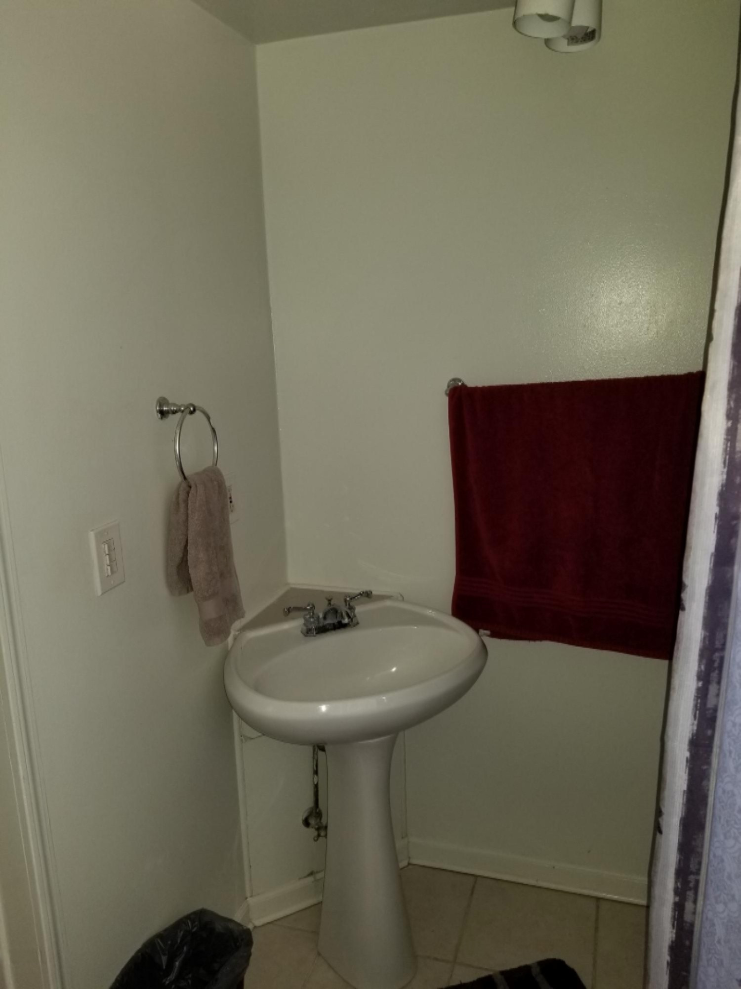 313 West Wheeler Street Three Rivers, MI 49093 - Photo 8 of 16 121