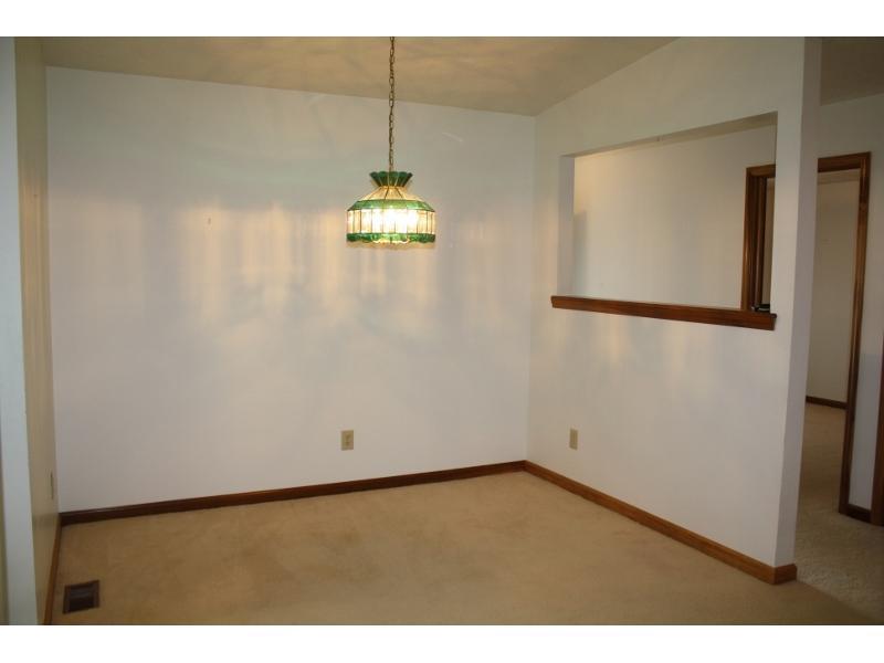 251 Old Farm Road Danville, IN 46122 - Photo 8 of 13 Gallery Image 8
