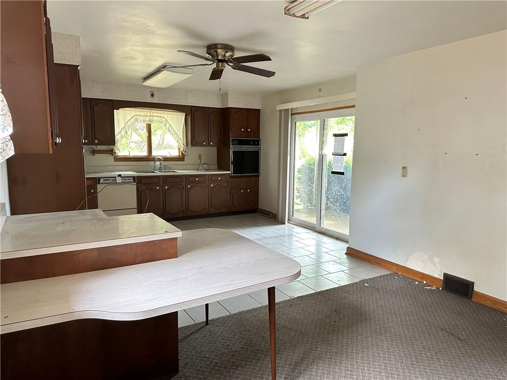 196 Hannahstown Road Butler, PA 16002 - Photo 4 of 11