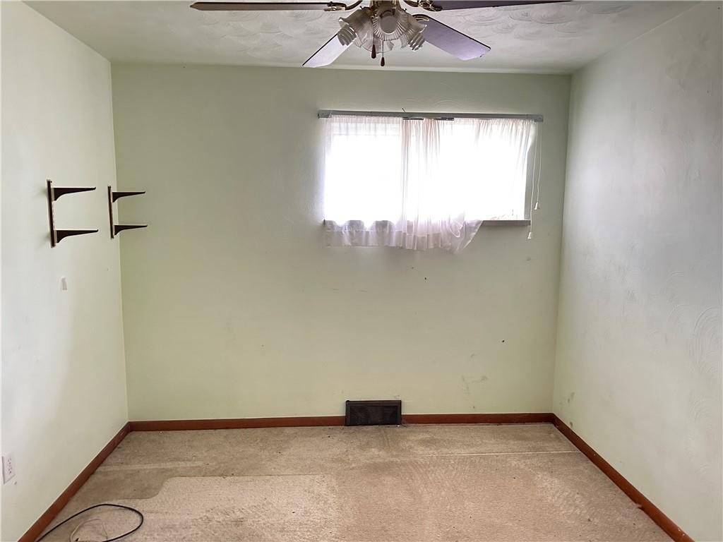 196 Hannahstown Road Butler, PA 16002 - Photo 7 of 11