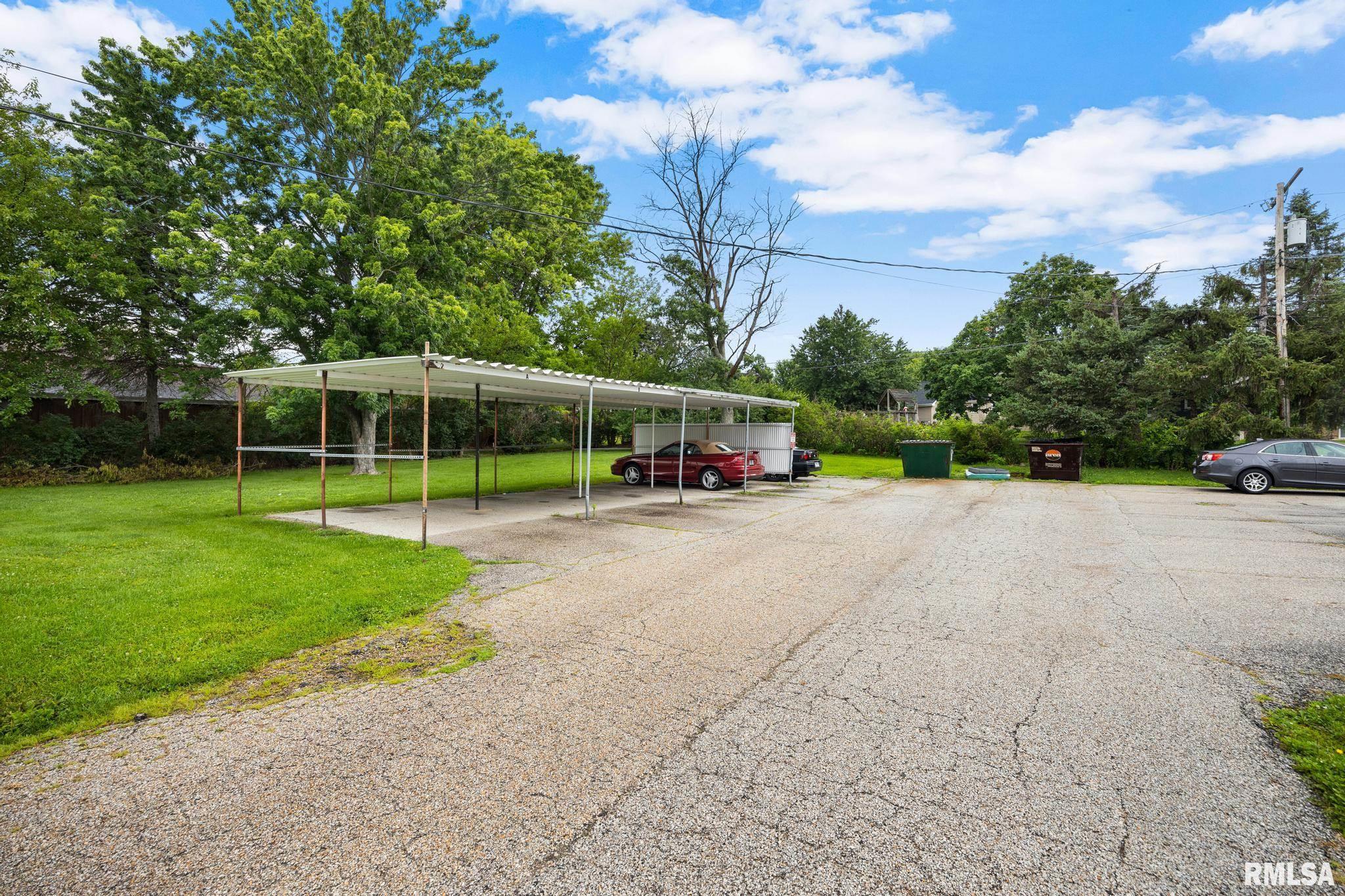 601 Devonshire Road Washington, IL 61571 - Photo 4 of 18