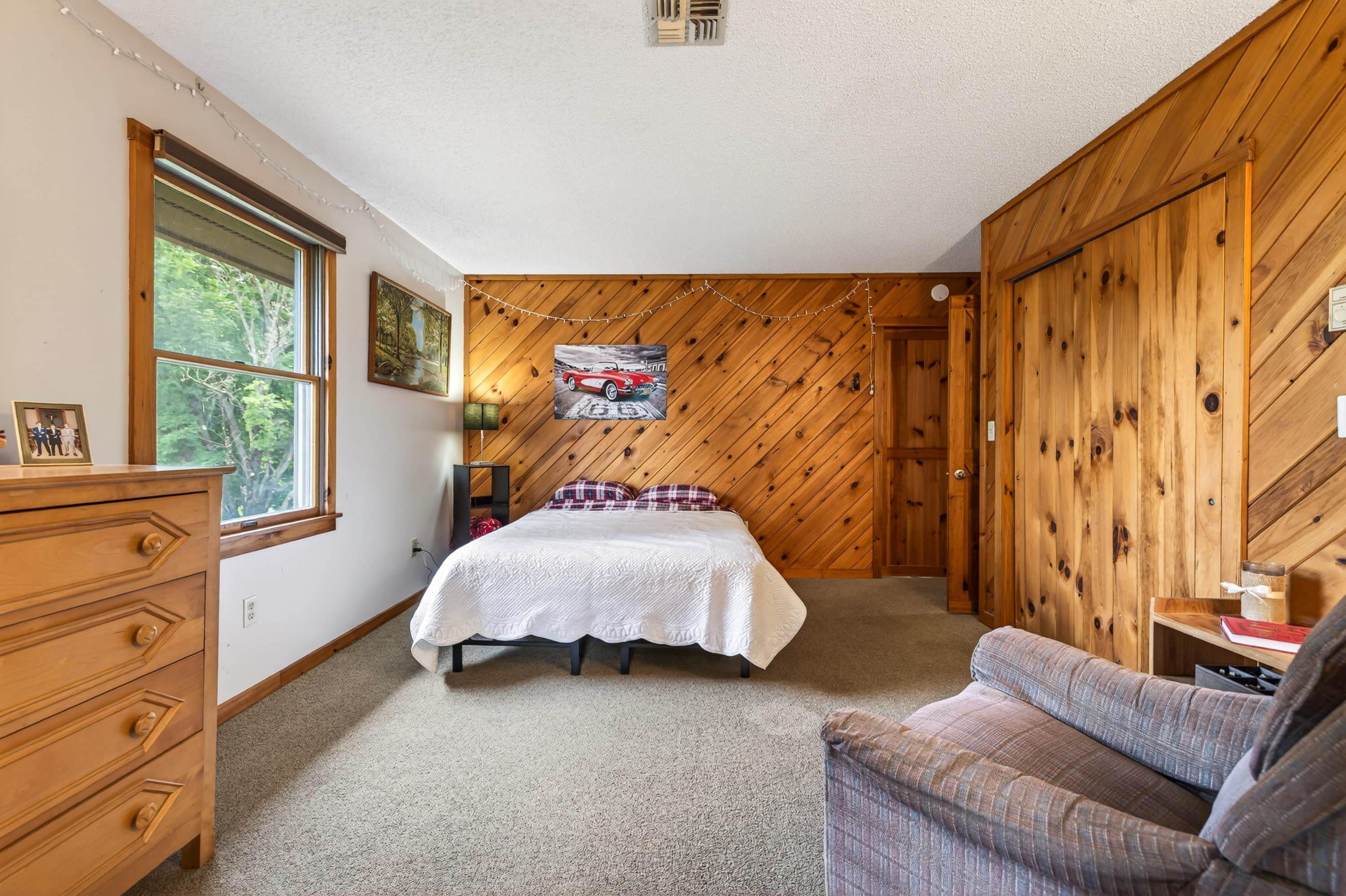 3980 Greenmount Road Harrisonburg, VA 22802 - Photo 39 of 75 This upstairs bedroom offers hardwood flooring throughout, large windows, spacious closet space, and more!