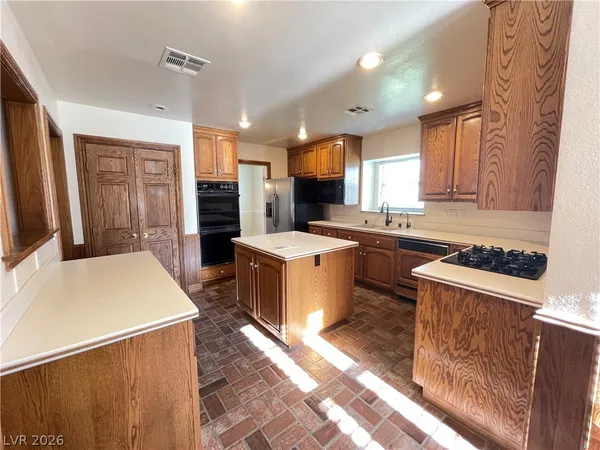 $3,465 | 8120 Yucca Springs Drive, Las Vegas, NV 89129