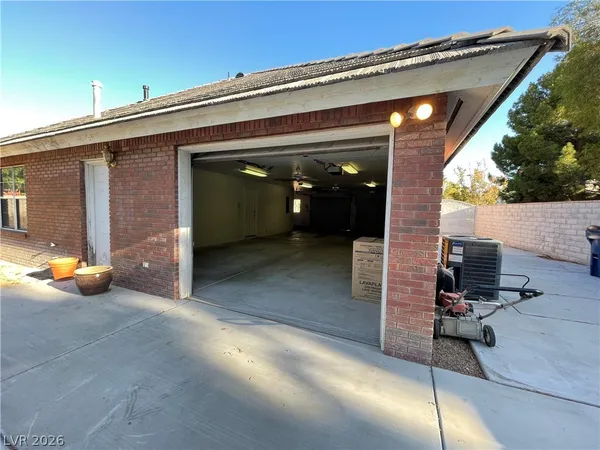 $3,465 | 8120 Yucca Springs Drive, Las Vegas, NV 89129
