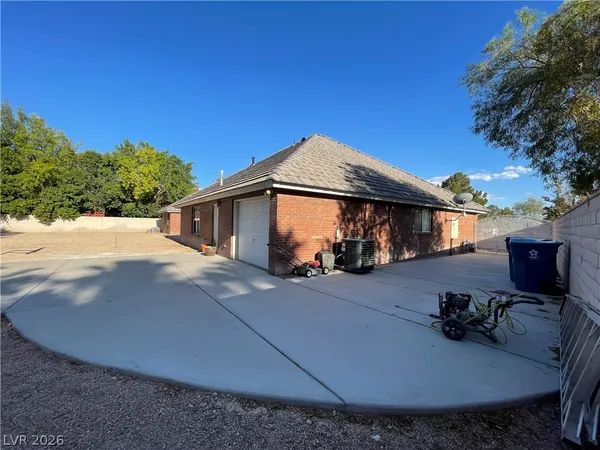 $3,465 | 8120 Yucca Springs Drive, Las Vegas, NV 89129